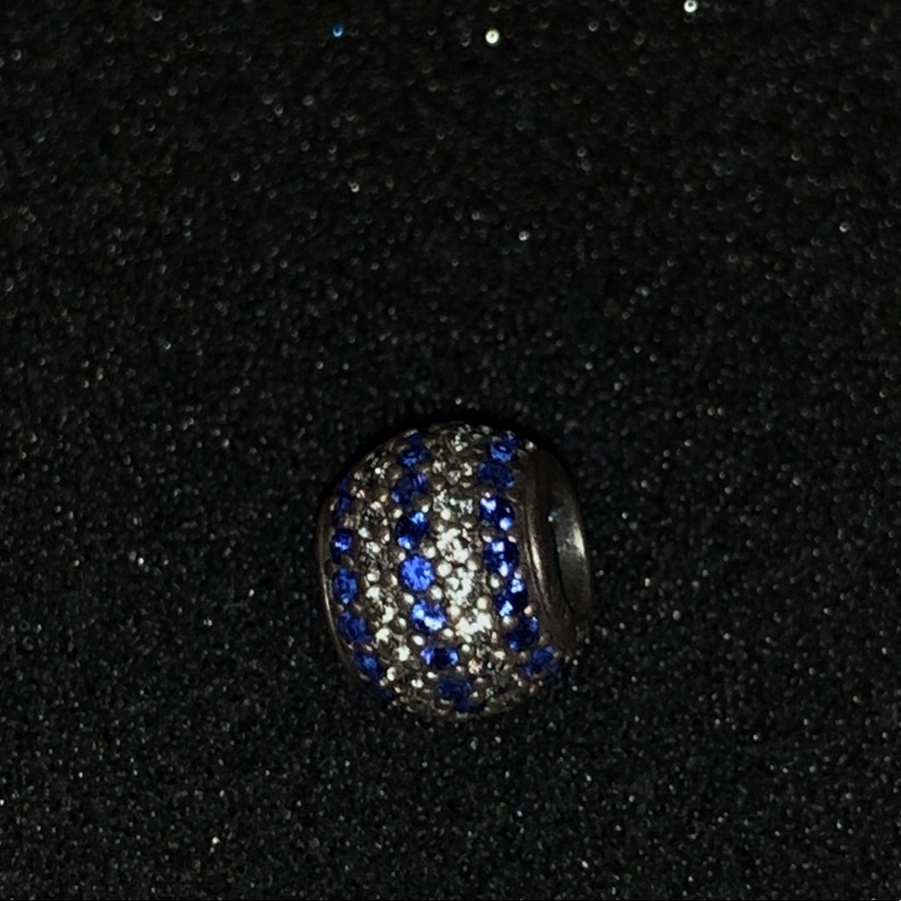 blue and white pandora charm 💙